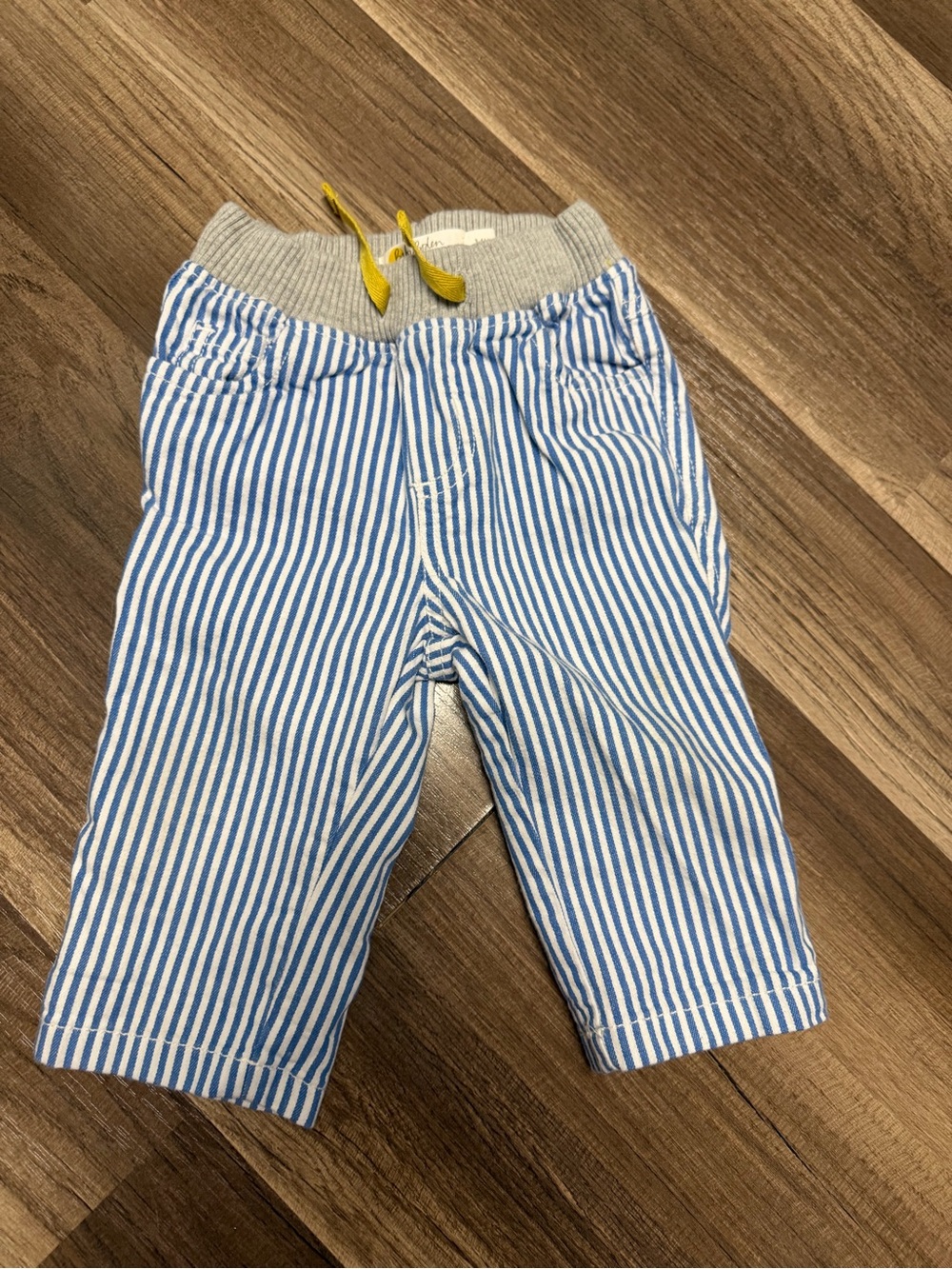 Baby Boden Blue & White Seersucker Pull-On Pants with Yellow Drawcord
